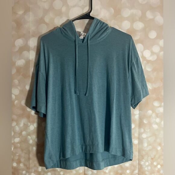 🔵 5 for $25 RBX Lightweight Hooded Athletic Short Sleeve Top - Picture 2 of 8